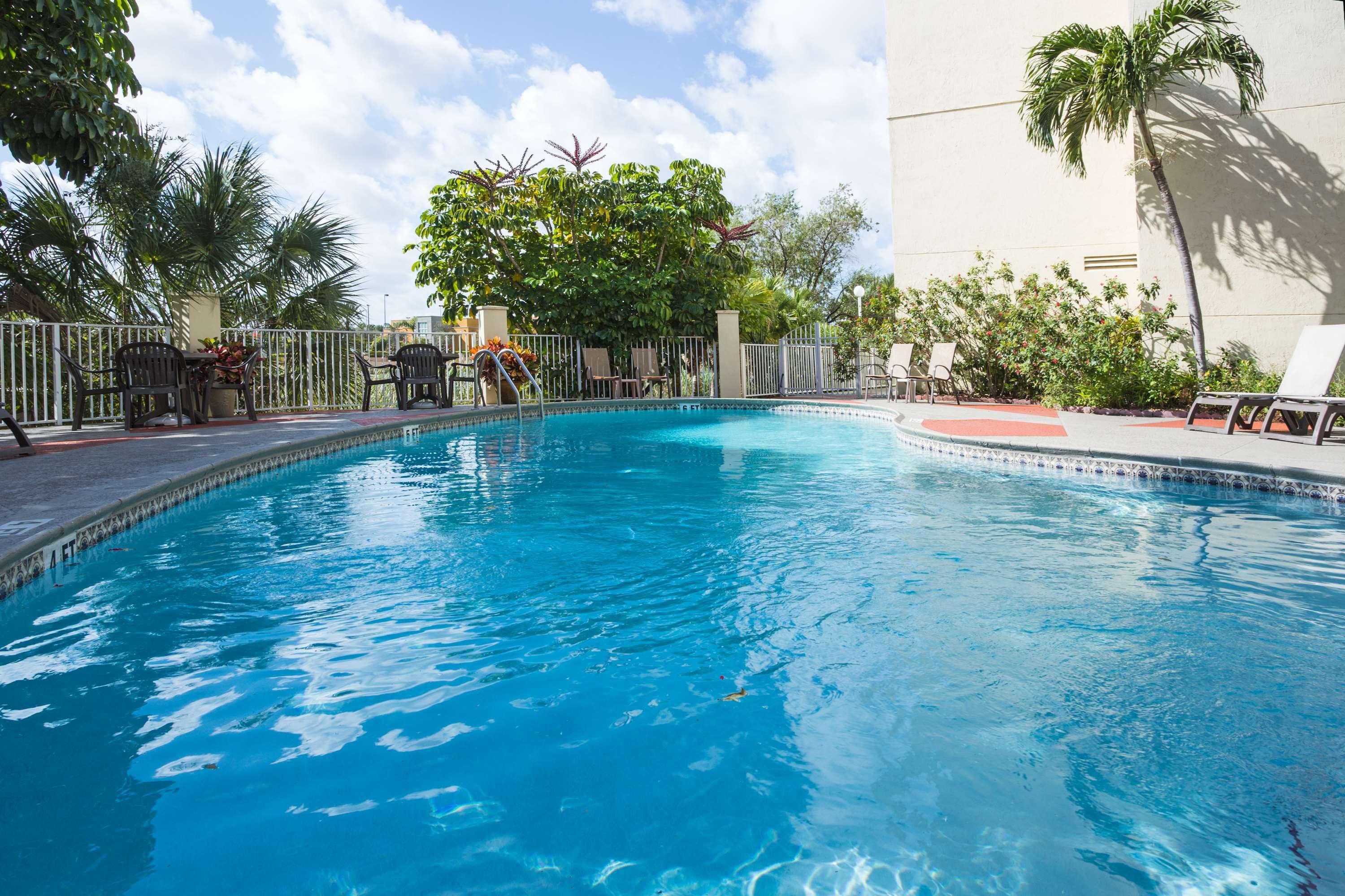 The Palms Inn & Suites Miami, Kendall, Fl 外观 照片